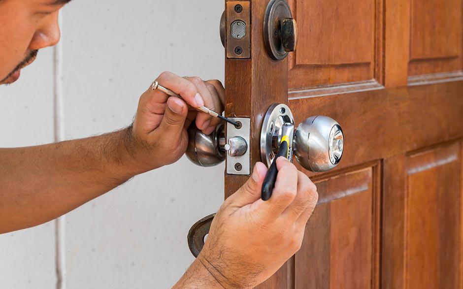 changer une serrure de porte intérieure Brie-Comte-Robert